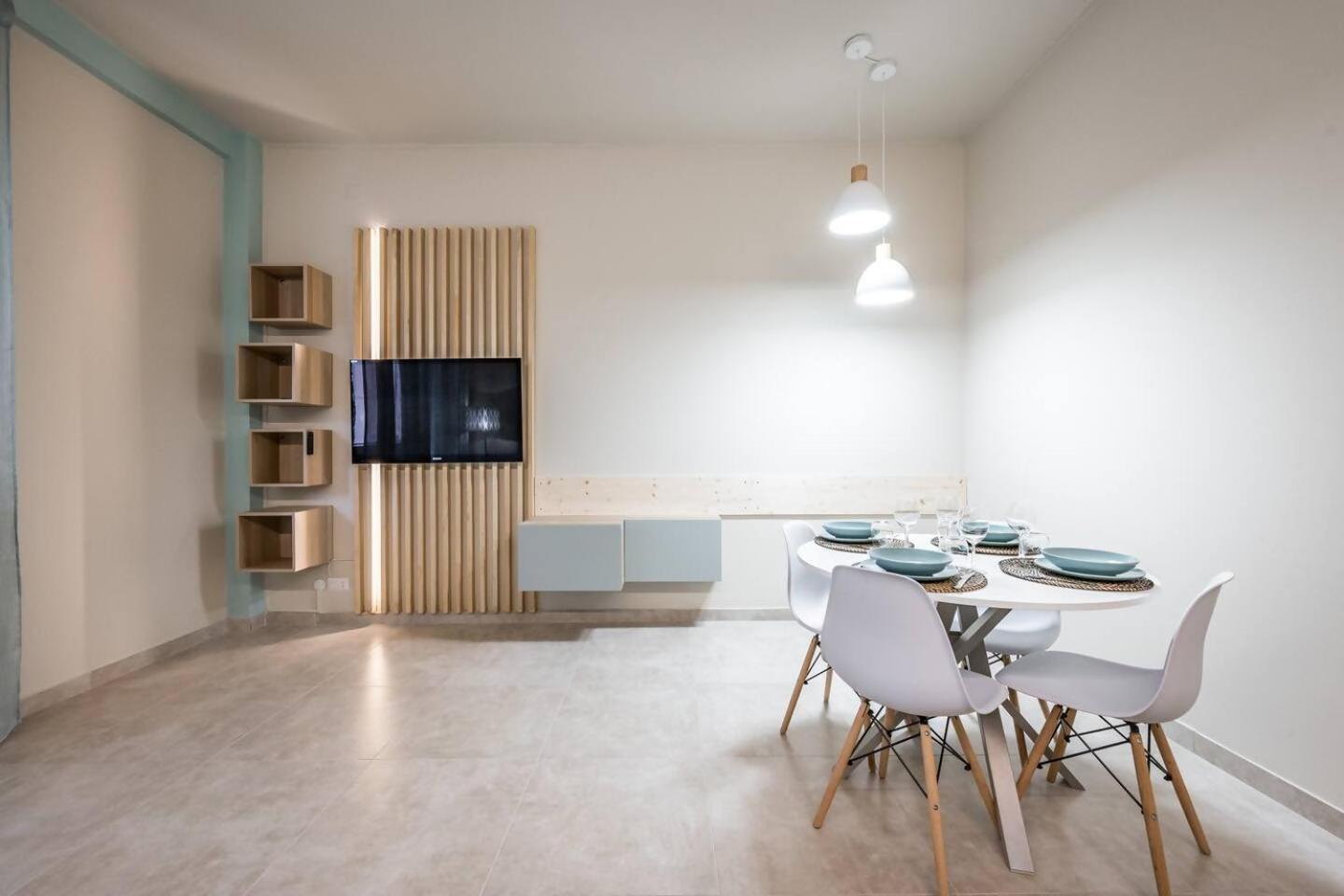 Casa Amelia Elegant Suite Parcheggio Gratuito Парма Экстерьер фото